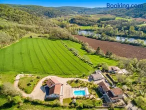 Maison accueillante à Saint-Géry avec piscine partagée - Image 2