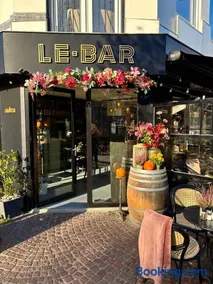 Boutique Hotel LE•BAR - Image 1