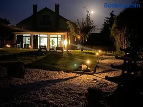 Loft anexo en chalet, con piscina de uso privado - Image 3