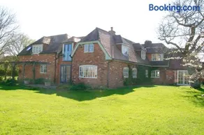 Thatched Cottage - Image 2