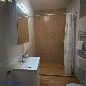Kis Ház Apartman - Image 4