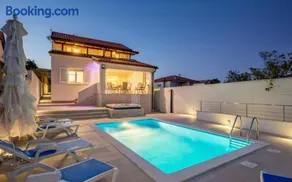 Villa Sunrise - Image 1