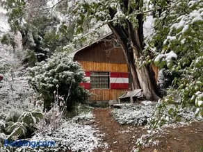 Cabaña alpina en plena cordillera con acceso a Río - Image 3