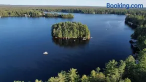 2 Romantic Island Cabins for 5 - Hot Tub Boat - Image 2