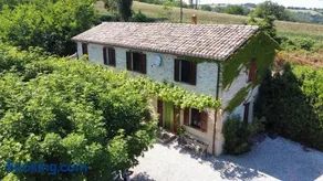 Ferienhaus "Casa Oleandro" in Fratte Rosa, Italien - Image 2