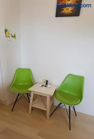 Private Cozy Room - Hotel Style & Free Parking - Image 2