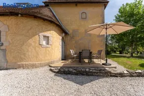 Gite Chateau 3 chambres piscine chauffée - Image 1