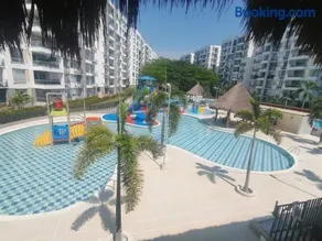Ricaurte Apto Premium en Peñazul La Morada AC Vista BBQ y Piscinas Ultimo Piso - Image 2