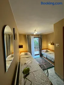 Galant Hotel - Image 2