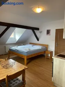 Apartmán V PODKROVÍ - Image 1