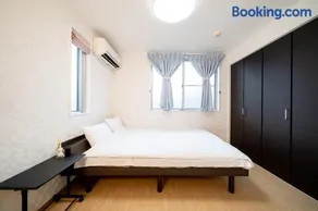 Shinokubo guest house , near shinjuku 100 square meters, 4 bedrooms, 1 living room 1kitchen 2toilet 1bathroom washmachine - Image 5