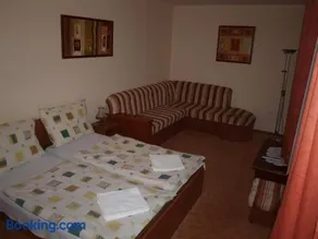 Árnyas Thermal Camping és Üdülőpark - Image 2