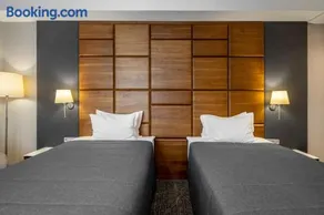 CITYHOTEL - Image 4