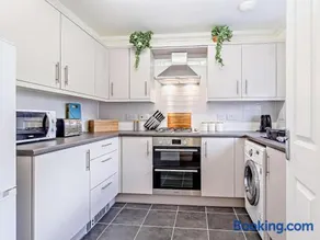 3 Bed in Cromer oc-81481 - Image 4