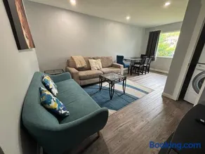 Cute Highland Park(Upper-A-Unit) - Image 2