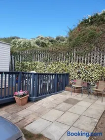 Fantasy Island 6 Berth 576 - Image 4