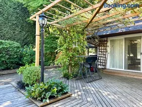 4BR 3BA Family Home - West Side - Free Parking & Pets - Image 4