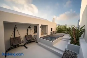 Rosaviglia Luxury Villa - an Oia Private Hideaway - Image 2