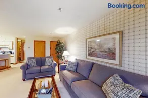 Ober Tal Getaway - Image 2