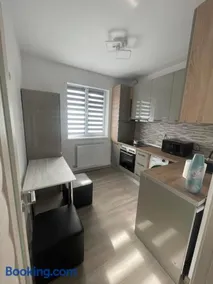 Luxury Apartment - Image 2