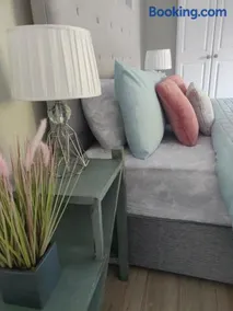 Apartment - Image 2