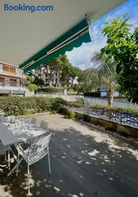 Voll ausgestattete Wohnung mit Pool und Grill | Gartenblick | Nah am Strand - Image 2