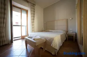 Hotel Miramare - Image 2