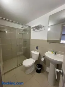 HS-DD Habitación Deluxe cerca al mar con piscina y wifi - Image 4