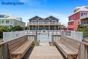 Loving Life East by Emerald Isle Realty - Image 1