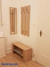 City Apartment - Image 3