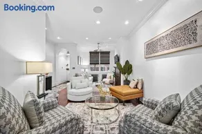 Downing by Rove Travel Private Terrace & Patio - Image 1