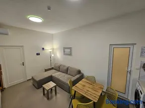 Azur Stay Burgas - self check-in and 2 bikes - Image 4
