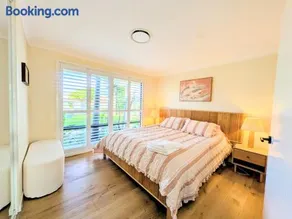 Umina beach retreat Sauna Fire pit - Image 1