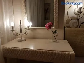Veles Apartment - Image 1