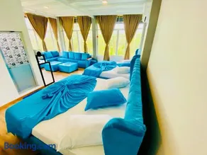 Resolve Garden Hotel - Image 2