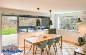 Two Bedroom Holiday home in Ringkøbing 10 - Image 4