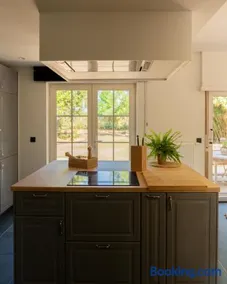 Boutique Suite with Garden near Ghent - Image 2