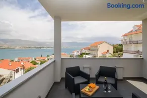 Apartments Pelja - Image 4