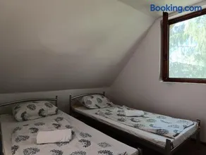 Színes Apartmanok és Kemencés Apartmanok - Image 3