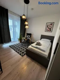 Stadtwohnung I Balkon, Parkplatz, Waschmaschine - Image 1