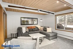 Standard Two Bedroom Aspen Alps #210 - Image 1