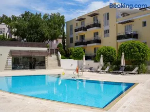 Mediterranean Escape - Coastal 2-Bedroom Apartment Limassol - Image 3