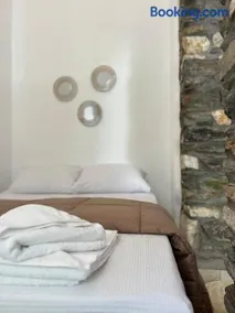 Pallada Boutique Tinos - Image 4