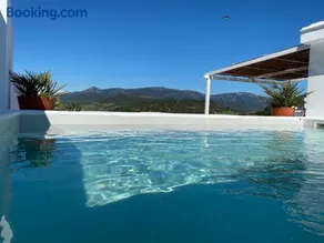Alojamiento Armenia Piscina - Image 1