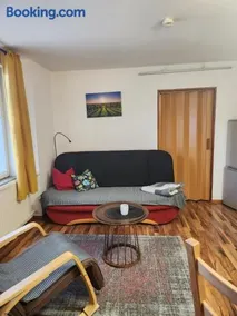 Ferienwohnung Am Hausberg in Radebeul - Image 2