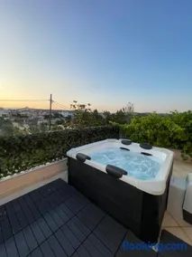 Villa Discover Evia - With Private Jacuzzi - Image 5