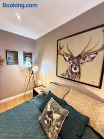 Modern House Maryport Sleeps 6 - Image 3
