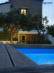 Villa Spring - Image 2