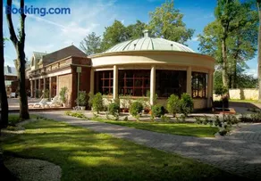 Manor House SPA Adults Only - Image 3