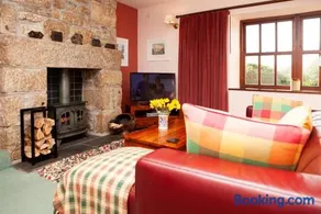 Tremerth Cottage Mousehole lovely country views - Image 5